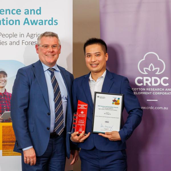 Cong Vu and Senator Murray Watt